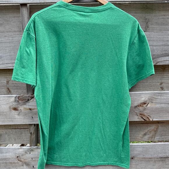 Legend of Zelda Link Nintendo green shirt Size Large - Picture 4 of 4